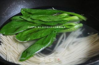 海鲜面的做法步骤:6