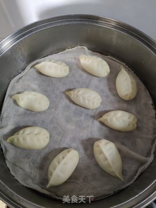 白菜胡萝卜包的做法步骤:10