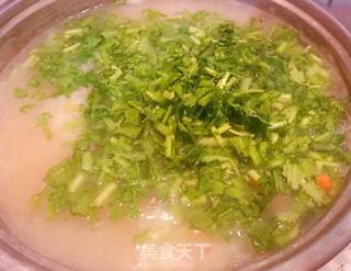 扇贝茼蒿胡萝卜米粥#粥#的做法步骤：10