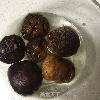 香菇鸡油饭的做法步骤:5