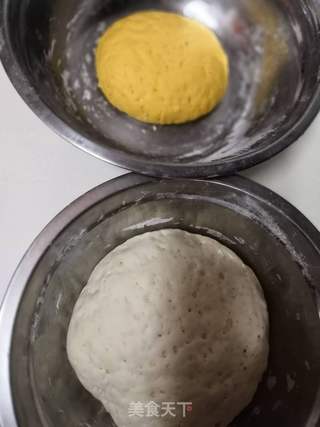 小贝壳豆沙包的做法步骤:4