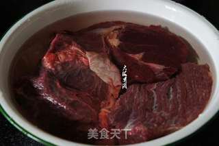 香卤马肉的做法步骤：1