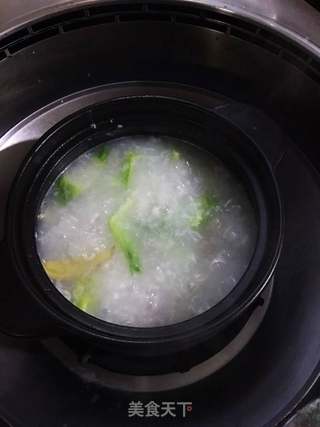 咸猪骨芥菜粥的做法步骤：5