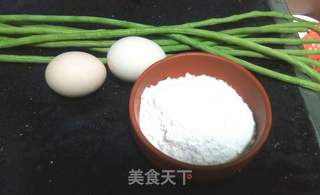豇豆煎鸡蛋饼的做法步骤：1