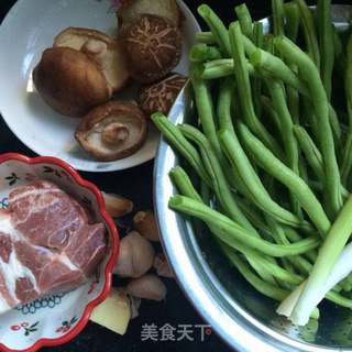 豆角焖面的做法步骤:2