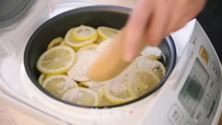 川贝柠檬膏的做法步骤:12