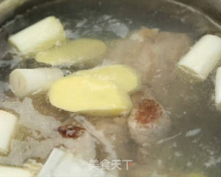 大棒骨熬的大骨头汤的做法步骤:5