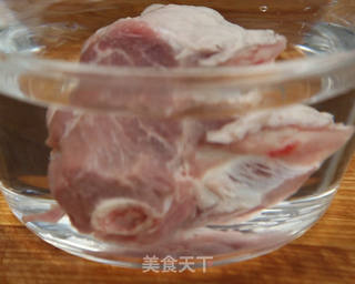 大棒骨熬的大骨头汤的做法步骤:2