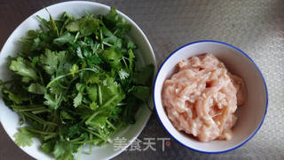香菜炒鸡丝的做法步骤:2