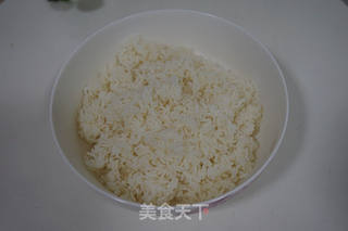 酱油虾仁炒饭的做法步骤:4