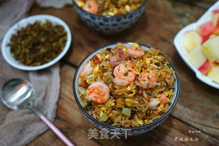 酱油虾仁炒饭的做法步骤:18
