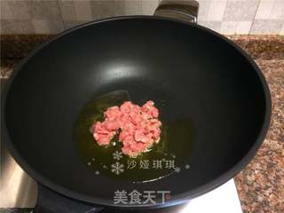 泡豇豆炒牛肉粒的做法步骤：4