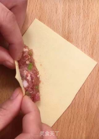 香辣豆皮肉卷的做法步骤:3