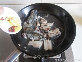 财鱼菠菜面的做法步骤:4