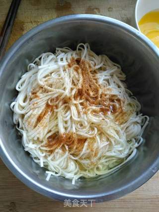 老杨的鸟巢蛋饼的做法步骤:5