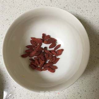 板栗小米粥的做法步骤:3