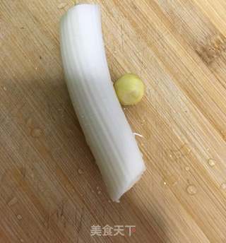 猪肉芹菜馅饺子的做法步骤:4