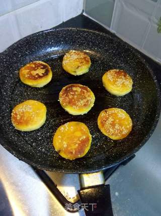 南瓜饼的做法步骤:9