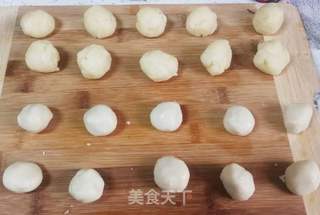 鲜肉月饼的做法步骤:4