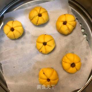 南瓜包子的做法步骤:5