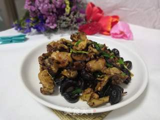 生姜香菇炒鸡块的做法步骤:7