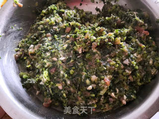 芹菜肉包子的做法步骤:3