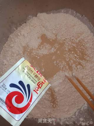 发面饼的做法步骤：1