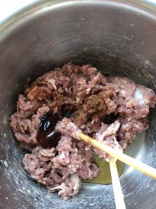 羊肉胡萝卜饺子的做法步骤:4