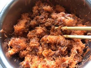 羊肉胡萝卜饺子的做法步骤:9