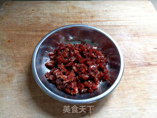黑椒牛肉蛋炒饭的做法步骤:2
