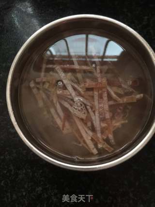 白萝卜饭的做法步骤:2