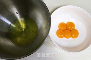 菠菜戚风的做法步骤:3