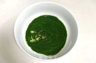菠菜戚风的做法步骤:4