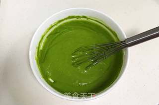 菠菜戚风的做法步骤:7