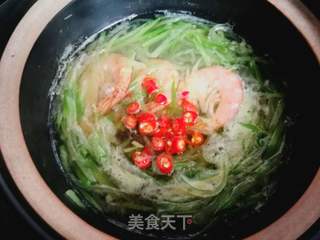 萝卜丝鲜虾汤的做法步骤:7
