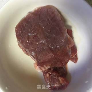 瘦肉粥的做法步骤：1