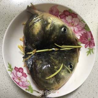 剁椒鱼头的做法步骤:3