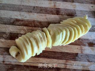 芝士腊肉焗咸鱼的做法步骤：3