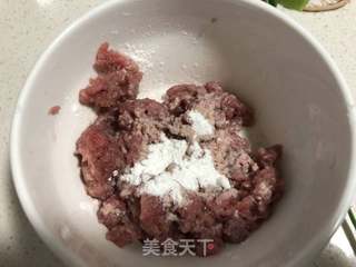 菠菜牛肉粥的做法步骤：2