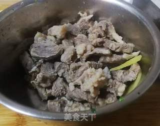 香辣牛肉面的做法步骤:3