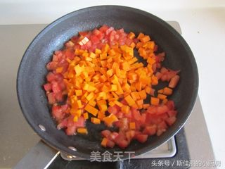南瓜番茄疙瘩汤的做法步骤:6