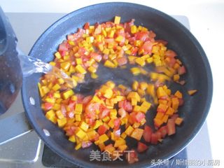 南瓜番茄疙瘩汤的做法步骤:7