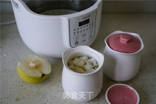 梨子炖桃胶的做法步骤:5