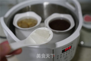 梨子炖桃胶的做法步骤:7