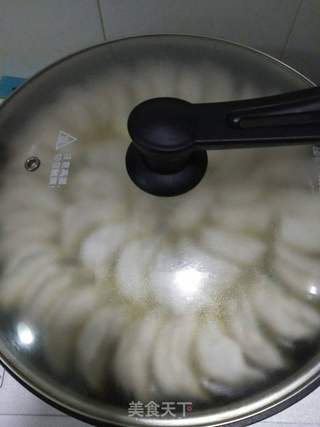 鱼肉馅煎饺的做法步骤:12