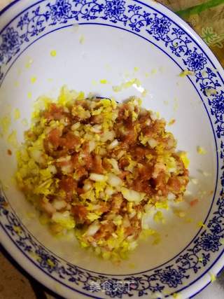 牛肉娃娃菜饺子的做法步骤:5