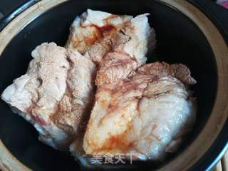 东坡肉的做法步骤:7