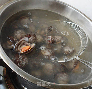 海鲜韭菜水饺的做法步骤:4