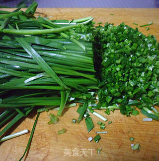 海鲜韭菜水饺的做法步骤:9