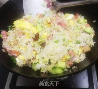 鸡蛋炒米饭的做法步骤:10